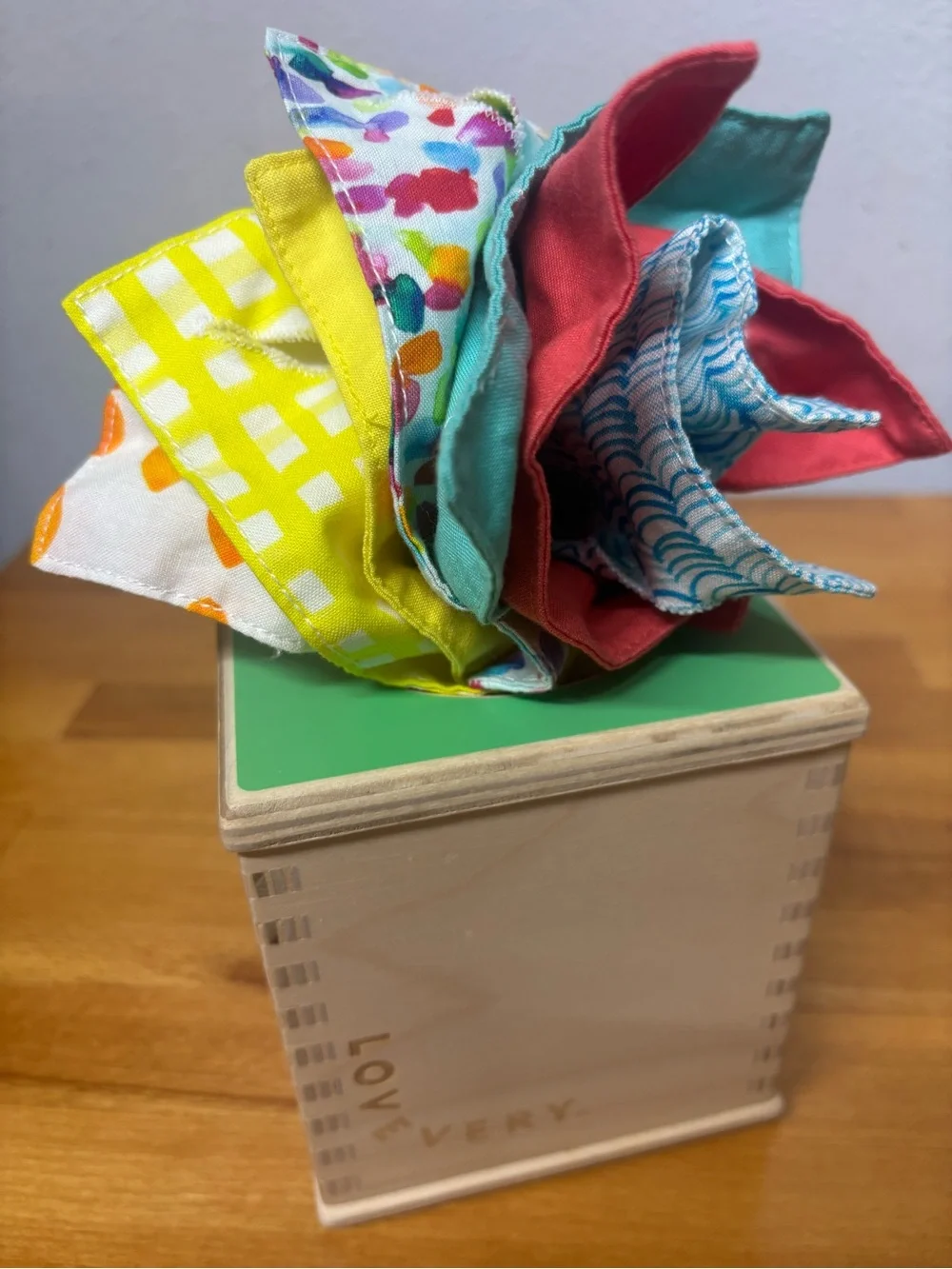 Lovevery Magic Tissue Box